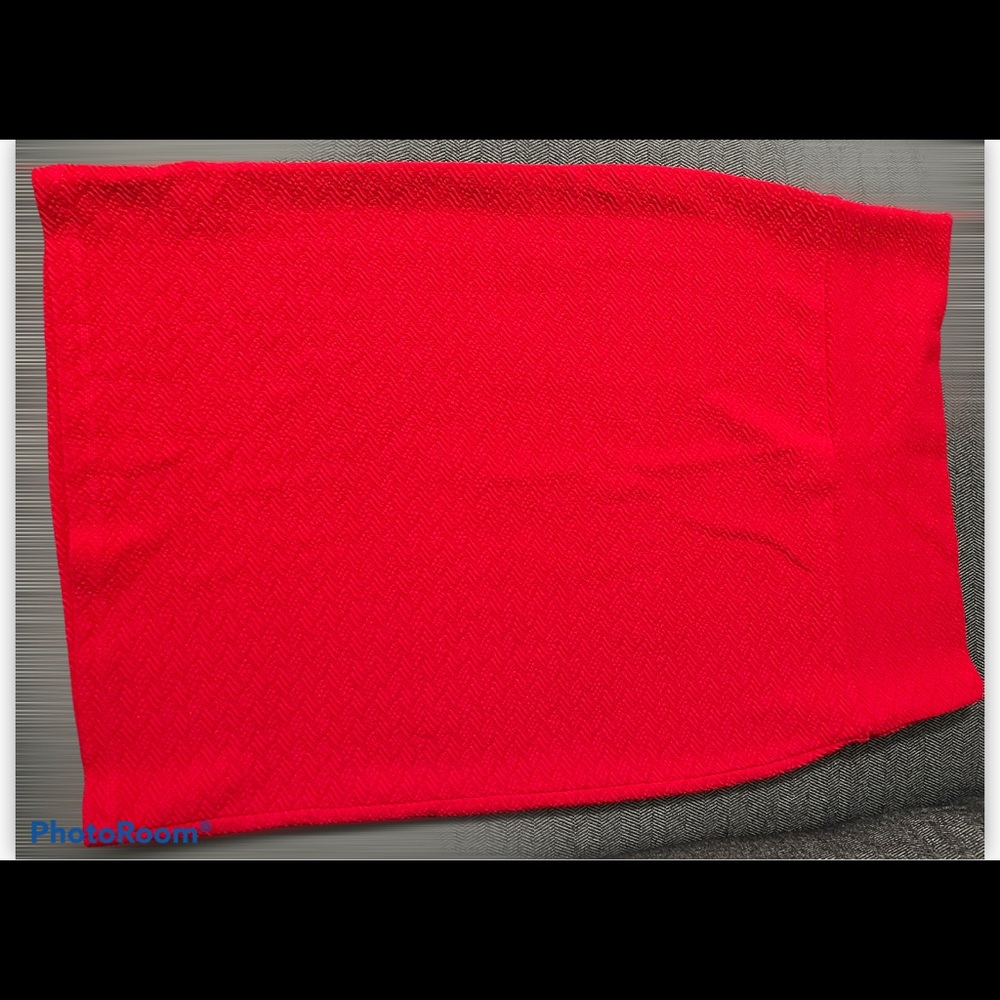 5 size L Lularoe Cassie. Couple of hard to find